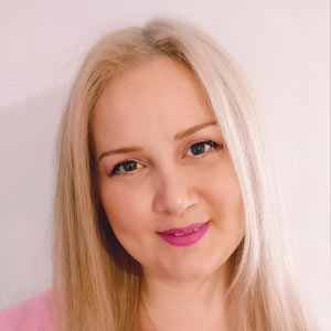 Alexandra-square-300